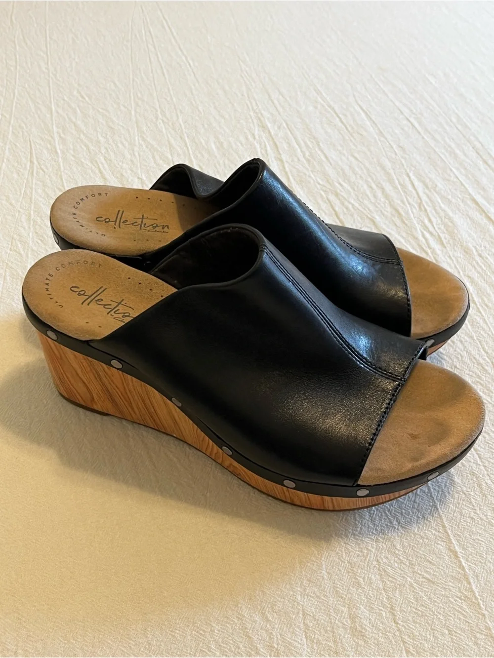 Clarks Collection Black Leather Open Toe Wedge Mule Sandals Clogs Women’s 8